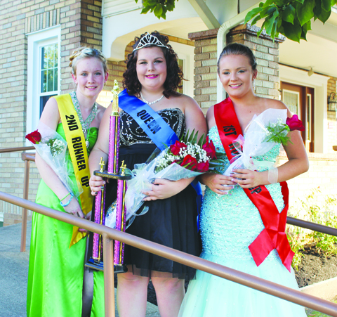 The 2016 Winchester Homecoming Festival Queen Contest was held on Friday, Aug. 26 with Haley Porterfield being crowned as the 2016 Queen. Porterfield, center, is pictured here with Second Runner-Up Kristian Alcorn, left, and First Runner-Up Paige Demlow, right.