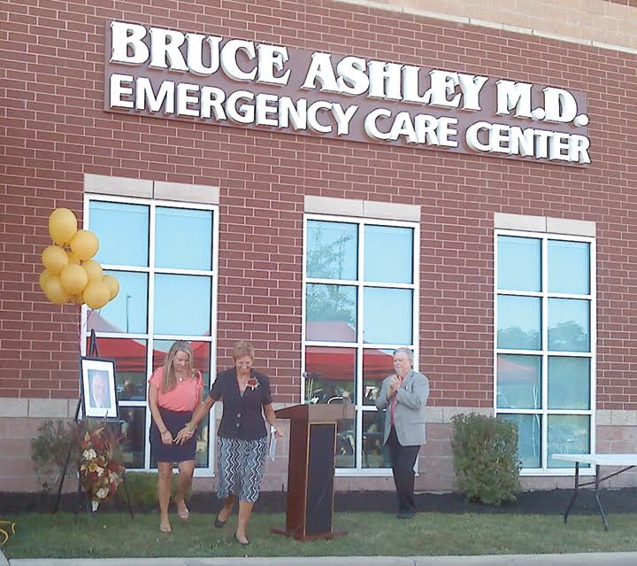 On Sept. 22, the Adams County Regional Medical Center held a ceremony to honor a special man and to rename the hospital’s emergency room in his honor. Dr. Bruce Ashley served the Adams County community for many years before unexpectedly passing away and in his honor, the ceremony on Thursday christened the new “Bruce Ashley, M.D. Emergency Care Center.” Pictured above at the dedication ceremony are, from left, daughter Jade Ashley, wife Sharon Ashley, and ACRMC CEO Roland Gee. Photo by Kaiajade for The People's Defender