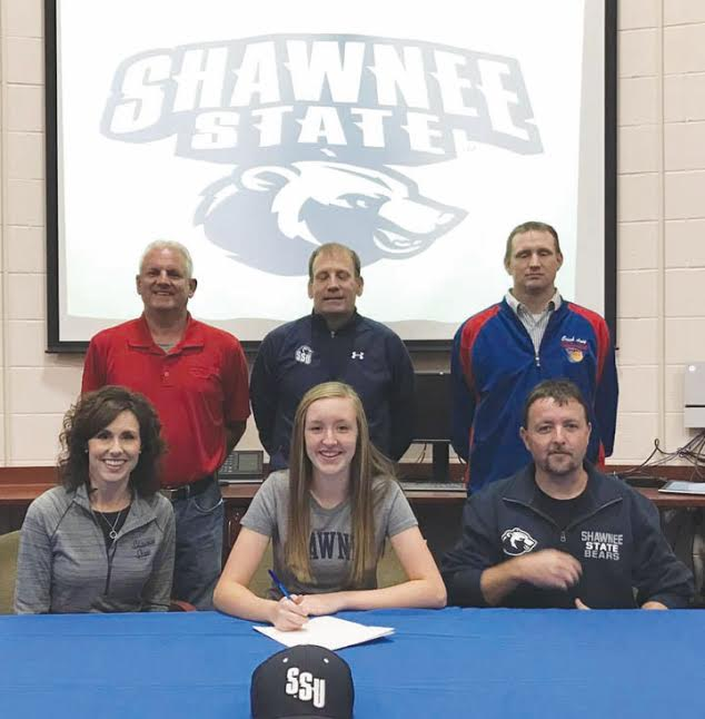 Peebles senior Savannah McCoy recently signed her letter of intent to play golf at Shawnee State, becoming the first female in school history to do so. Taking part in the signing ceremony were: Front row, from left. Angie McCoy (mother), Savannah McCoy,, and Chad McCoy (father); Back row, from left, Peebles golf coach Vohn Hoop, SSU Golf coach Dave Hopkins, and Peebles Athletic Director Josh Arey.