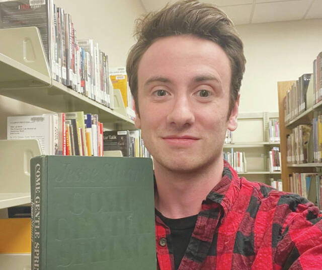 Library Clerk Ben reviews Come Gentle Spring by Jessie Stuart: Jessie Stuart was raised not far from the local area. With an unassuming cover, Come Gentle Spring is an easy-to-read, rural short story collection. One thing I like about a short story collection is that if one story doesnt resonate with you, youre never more than a few pages from a new opportunity. My favorite story in this collection is probably The Weakling, but a few stories stand out.