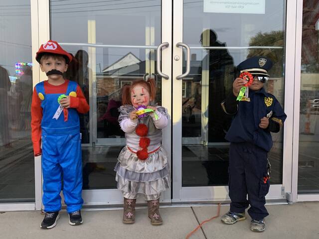 Costume Winners 2 - 4 years: 1st - Kingstyn Curtis; 2nd - Kieran Combess ;3rd - Zayden (no last name provided)