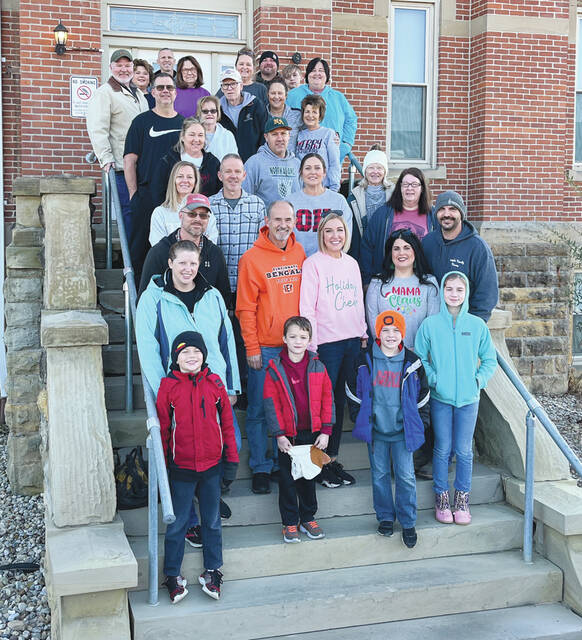 The merry elves who decorated the Wilson Childrens Home (Photo provided)
