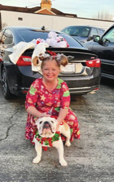 People and dogs alike - dress for the festivities. (Photo by Sherry Larson)