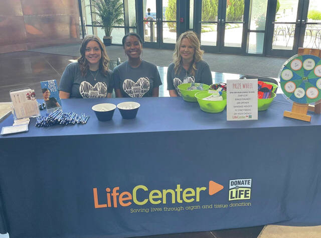 130694466_web1_LifeCenter-at-the-Expo
LifeCenter Organ Donor Network participated in Clermont Countys Senior Living Expo on June 13, 2024, sharing our message about organ, eye and tissue donation. Pictured from left: Erica Randall, Community Engagement Associate; Kennedy Chenault, Community Engagement Associate; and Kelly Smith, Family Aftercare Coordinator.