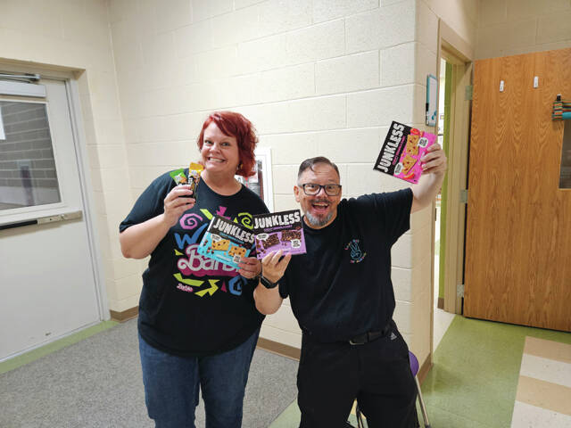 130708196_web1_NAES-1
North Adams Elementary staff members are excited for their donation of JUNKLESS granola bars. (Photo provided)