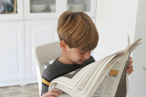 Newspapers are good for kids