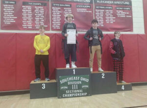 MHS wrestlers compete in sectionals