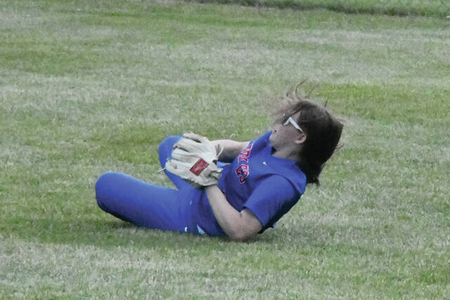 Good teams also win with solid defense as proven her with this diving catch by Peebles right fielder Kiera Scott in the Lady Indians win over Fayetteville.(Photo by Mark Carpenter)