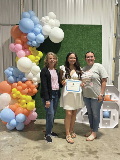 From left, Jenny Lockhart, Abby Lucas (Scholarship Recipient) and Kara Kingsolver.