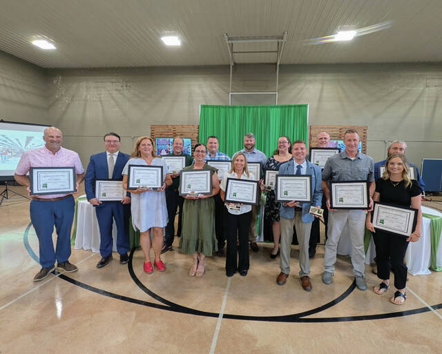 2026 Leadership Adams Adult Graduating Class. From left, Carl Riggins, Dr. John Shupert, Lisa Scott, Rob Reeder, Amie Gardner, Michael Parker, Bambi Jones, Brenton Ballis, Ariana Bowles-Norris, Michael Thompson, Alan Bird, Josh Arey, Jaylyn Smith and Ty Stephens. (Photo provided)