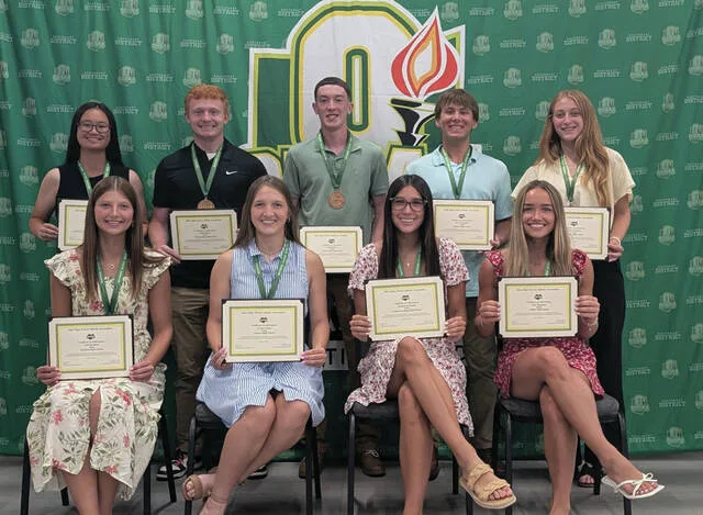 Pictured above are the recipients of the 2026 scholarships awarded by the Southeast District Athletic Board. Front row, from left, Kiersten Rose (Racine Southern), Vivian Grimes (Sardinia Eastern Brown), Annamarie Montle (Federal Hocking) and Ella Chapman (Athens); Back row, from left, Eliza Beck-Aden (Athens), Elijah Brown (Wheelersburg), Beau Hesler (North Adams), Noah Leachman (Racine Southern) and Aidyn Danison (Unioto). Not pictured: Hunter Barnard (South Webster), Madison Blakeman (Circleville), Beckett Camden (Gallia Academy), Sydney Carpenter (Jackson), Andre Chandler (Racine Southern), Chloe Dick (New Lexington), Ethan Edwards (Reedsville Eastern), Rilee Quickle (Fairfield High School) and Ryan Seimetx (Jackson).