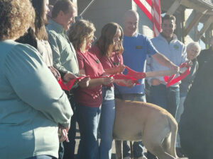 Hoop’s Corner Market hosts official Grand Opening